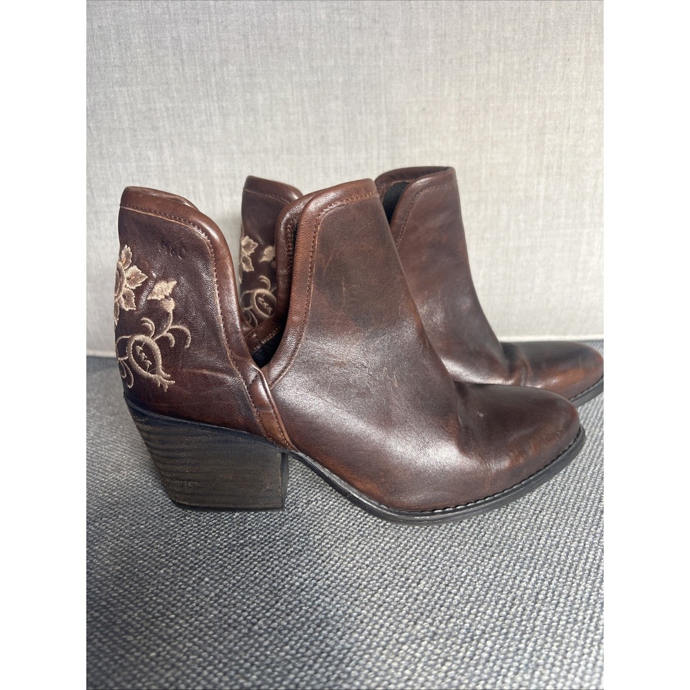 Musse & Cloud Ashila Ankle Boots Womens Size 7 EUR 38 Brown Leather Side Cutouts